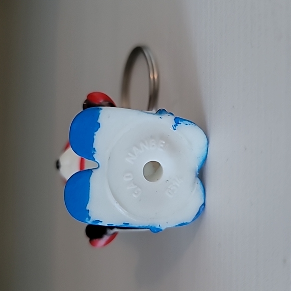 Vintage Old Cute Paws Polar Bear Keychain. Bear as Skier - Picture 5 of 7